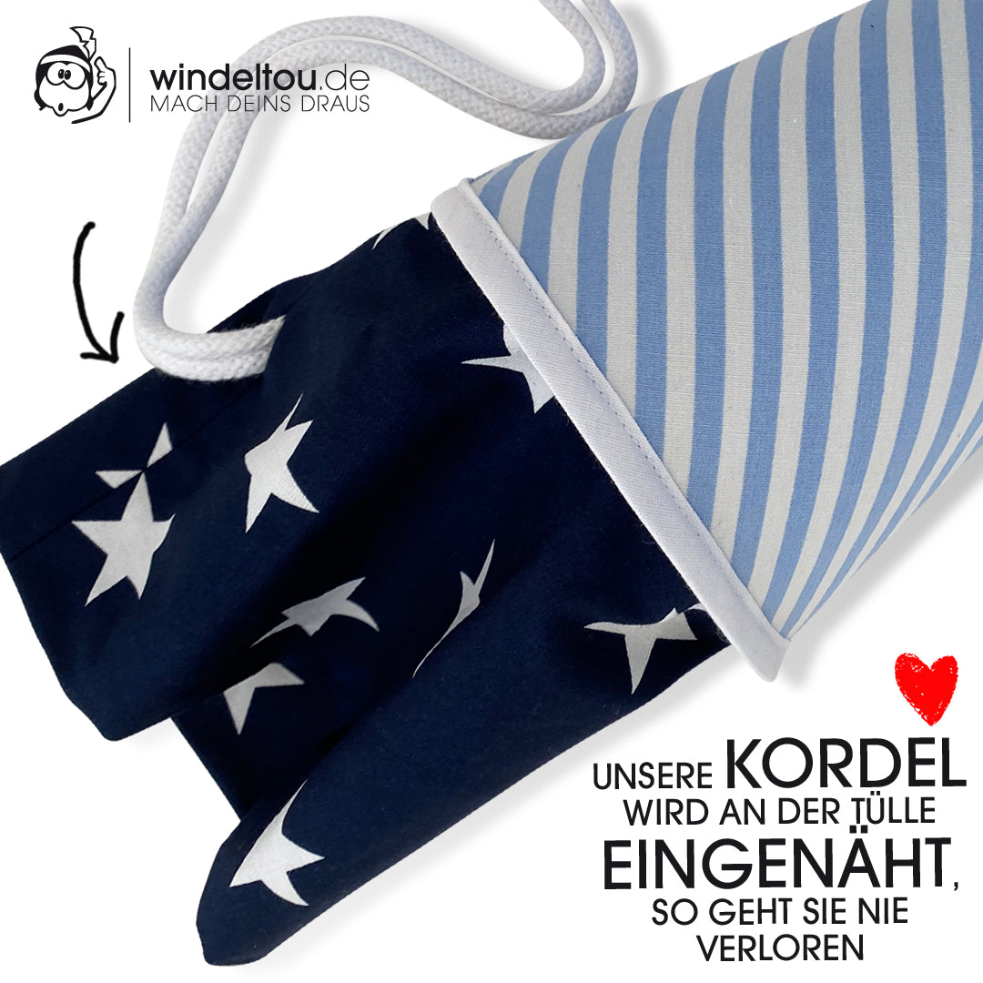 Kordel oder Schnur sicher eingenäht in blau